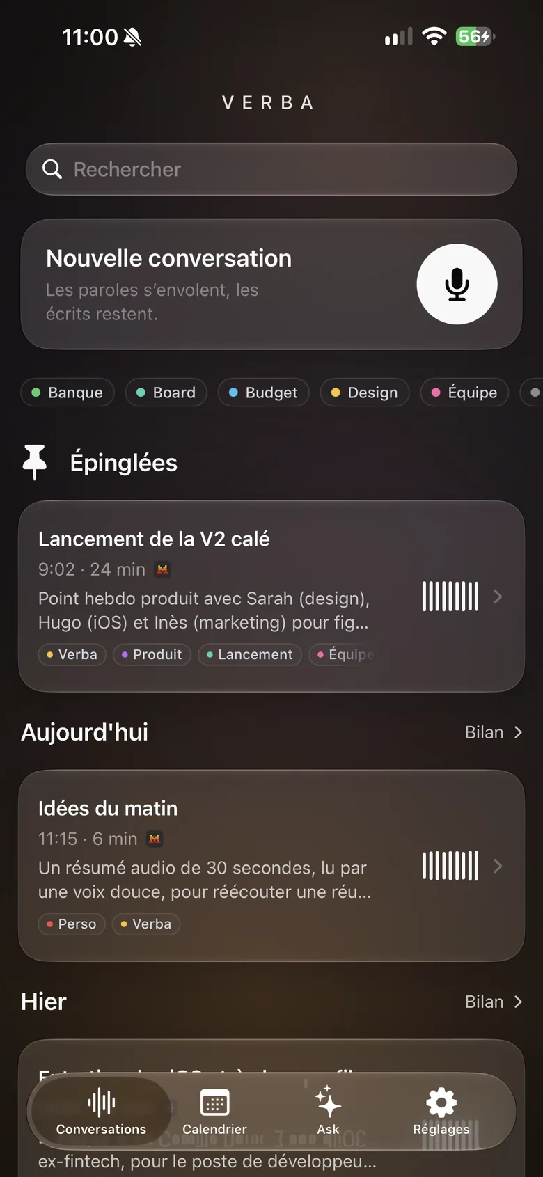 Accueil de Verba sur iPhone : nouvelle conversation, labels et conversations épinglées.