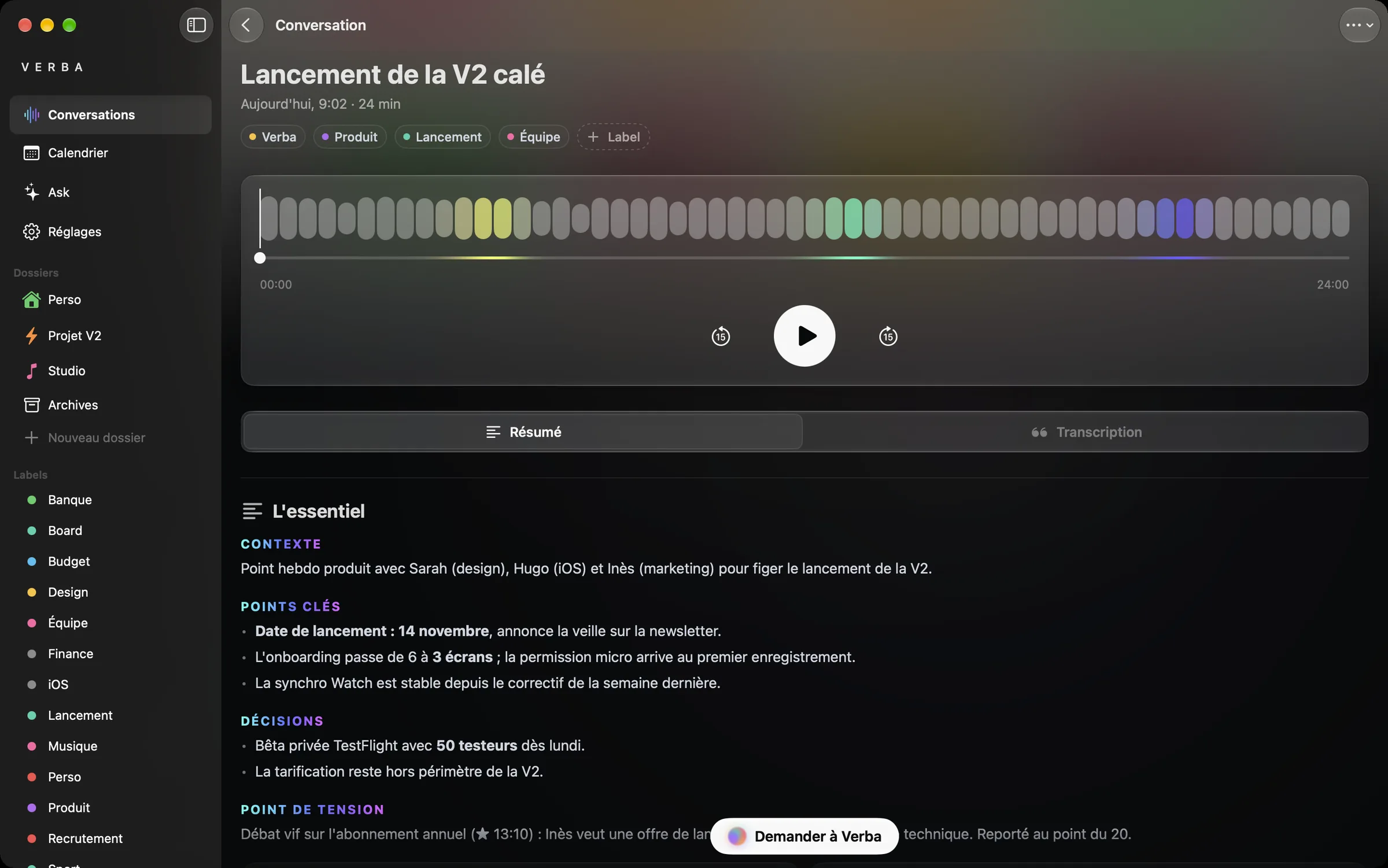 Une conversation sur Mac : lecteur audio et compte rendu.