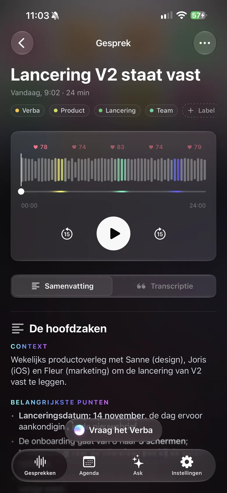Verba op iPhone: een gesprek met audiospeler en samenvatting.
